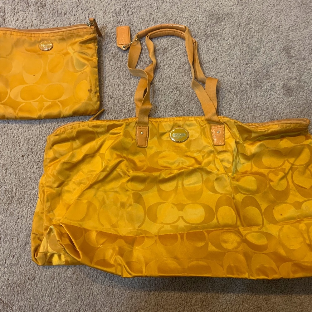 Weekender Coach Tote (2 piece)